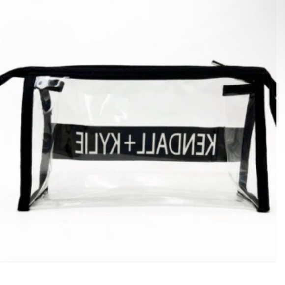 Kendall + Kylie Black Clear Travel
Cosmetic Bag Unisex - Picture 3 of 4